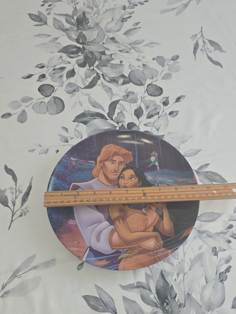 Vintage Disney Pocahontas Collector's Plate Walt Disney Theme Parks & Resorts - Picture 8 of 8